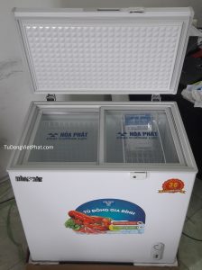 Bên trong tủ đông Hòa Phát HCF-500S1PĐ1, 1 ngăn đông 252L dàn đồng