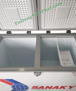 Bên trong tủ đông mini Sanaky VH-2599W1