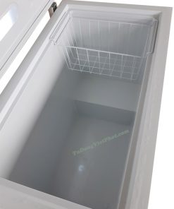 Bên trong tủ đông Sanden Intercool SNH-0205 200L 1 ngăn đông