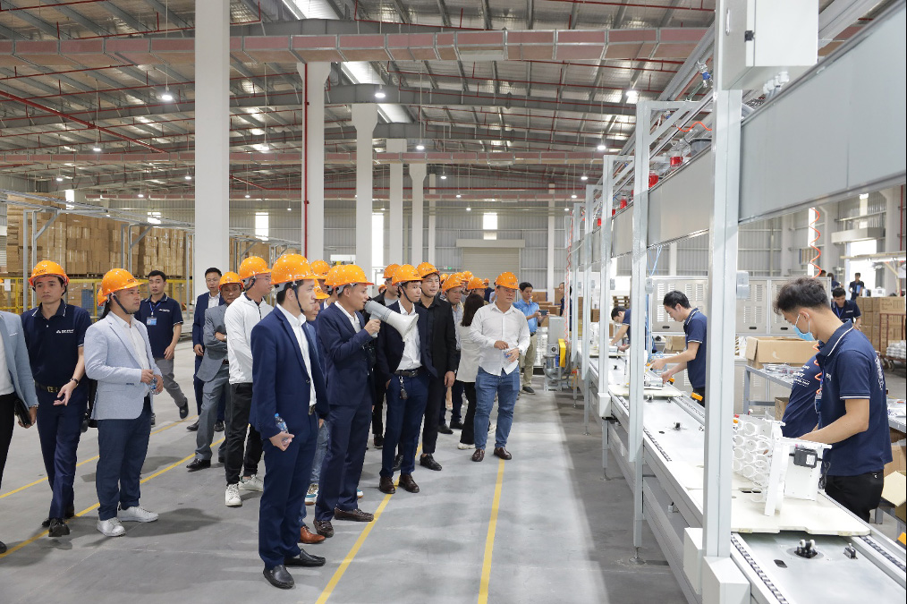 Nhà máy Điện Máy Gia Dụng Hòa Phát tổ chức tham quan nhà máy tại Hà Nam