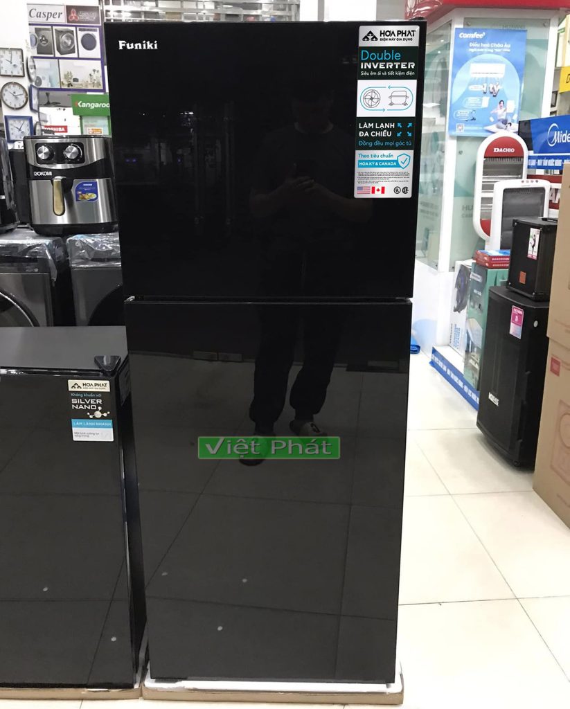 Tủ lạnh cánh kính Funiki Inverter HR T8286GB 286L